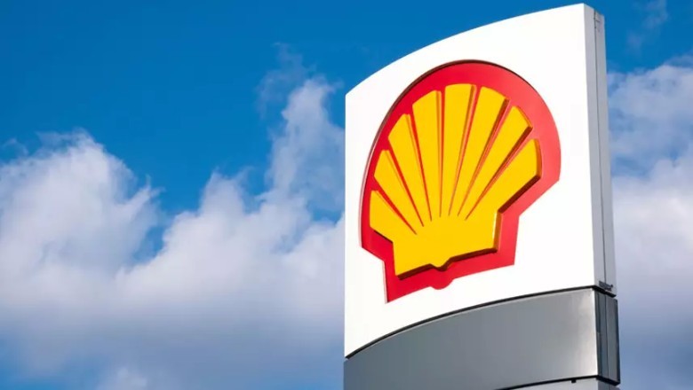 Shell, QatarEnergy agree 27-year LNG supply