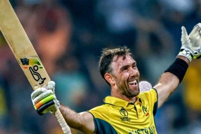 ورلڈکپ میں تباہی مچانے والے میکسوئل پی ایس ایل کھلیں گے، قیاس آرائیاں