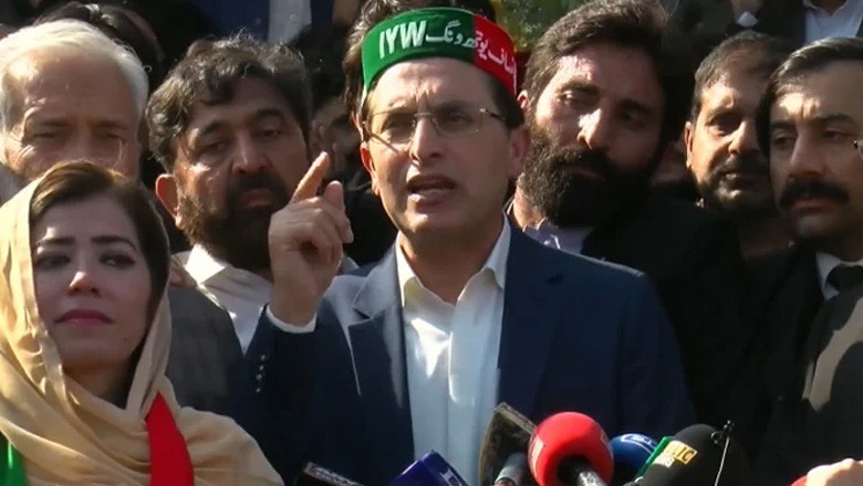 پی ٹی آئی کے نئے چیئرمین بیرسٹر گوہر کا الیکشن کمیشن سے اہم مطالبہ