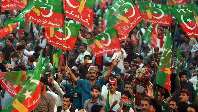 پی ٹی آئی نے کارکنان کو الیکشن کی تیاری کی ہدایت کردی