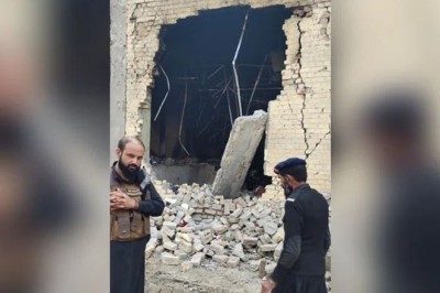 ڈی آئی خان میں دہشت گردوں کے حملے میں  23 جوان شہید