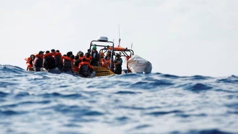 لیبیا میں غیر ملکی تارکین کی کشتی الٹ، درجنوں لاپتہ