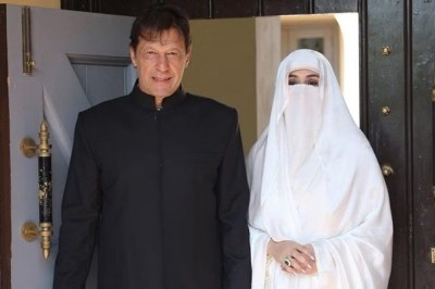 بانی چیئرمین اور بشریٰ بی بی کیخلاف توشہ خانہ ریفرنس دائر