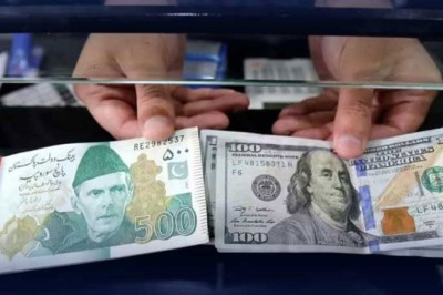 ڈالر کے مقابلے میں روپے کی قدر آج بھی مستحکم