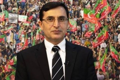 بلے کا نشان واپس لینے کے فیصلے پر پی ٹی آئی چیئرمین کا ردعمل