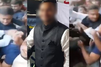 نامور کرکٹر کی سیاسی فتح ملتے ہی نوجوان کے منہ پر تھپڑ مارنے کی ویڈیو سامنے آگئی