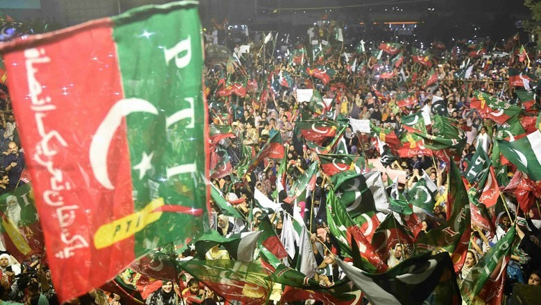 پی ٹی آئی کے کن امیدواروں کے کاغذات منظور ہوگئے؟