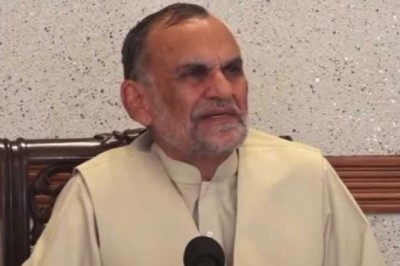 پی ٹی آئی کے اہم رہنما اعظم سواتی بھی الیکشن سے دستبردار