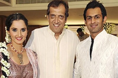 شعیب ملک کا دوسری خواتین سے میل ملاپ، بیٹی نے خلع لی، والد ثانیہ مرزا