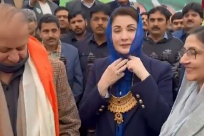 مریم نواز کو سونے کے قیمتی ہار کا تحفہ، ویڈیو دیکھیں