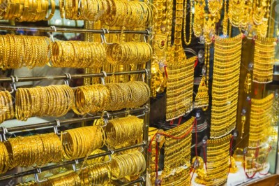 سونے کی قیمت میں مزید اضافہ ریکارڈ، فی تولہ قیمت کیا ہوگئی؟