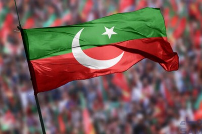 آزاد امیدوار شوکاز نوٹس پر پی ٹی آئی قیادت کے گلے آگیا