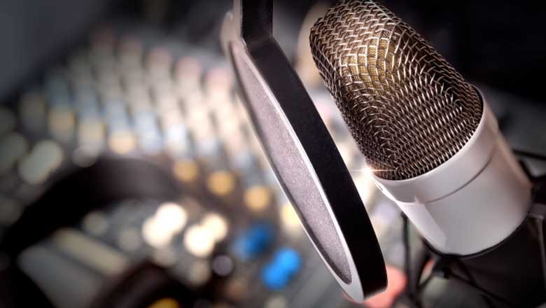 جھگڑے کے الزام میں معروف گلوکار ایوارڈ تقریب سے گرفتار