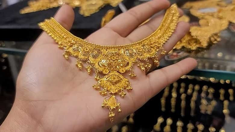 سونے کی قیمت میں 1200 روپے کی کمی