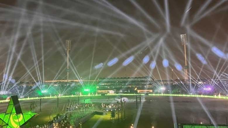 پی ایس ایل 9 کی رنگا رنگ افتتاحی تقریب، تصاویر اور ویڈیو دیکھیں