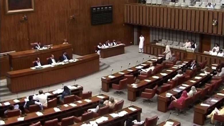 جے یو آئی اور جماعت اسلامی کی ریپ ملزمان کو سرعام پھانسی کی حمایت، پی پی اور ن لیگ کی مخالفت