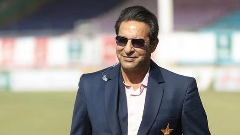 پی ایس ایل 9، وسیم اکرم نے کراچی کے تماشائیوں کے اسٹیڈیم نہ آنے کی وجہ بتادی