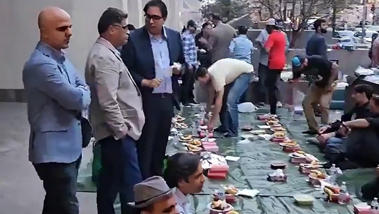 پی ٹی آئی کارکنان کا آئی ایم ایف اور ورلڈ بینک کے دفاتر کے سامنے احتجاجی مظاہرہ