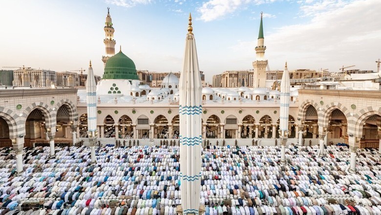 رمضان کے پہلے ہفتے میں مسجد نبوی میں 52 لاکھ سے زائد عازمین و نمازیوں کی آمد