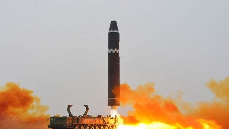 شمالی کوریا نے ایک بار پھر بیلسٹک میزائل کا کامیاب تجربہ کرلیا