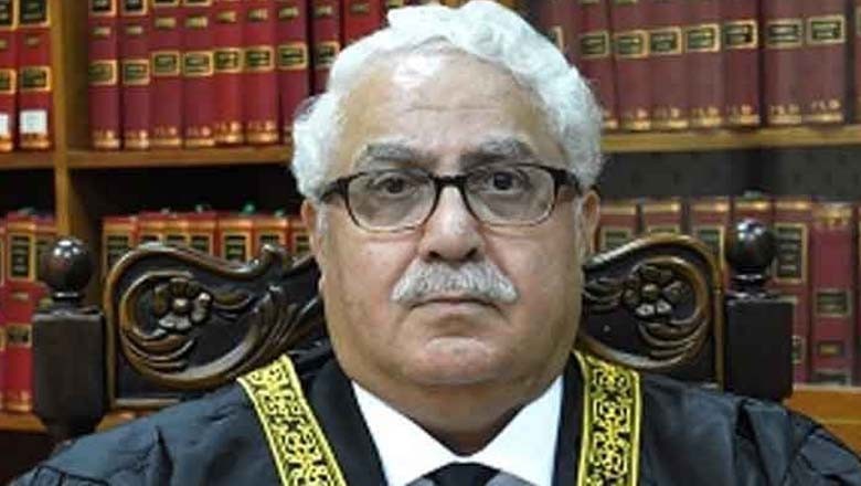 صدر مملکت نے مظاہر نقوی کو بطور جج برطرف کرنیکی منظوری دے دی