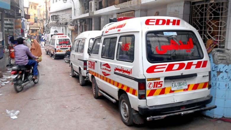 پورٹ قاسم میں گٹر میں گرنے سے 2 افراد لقمہ اجل بن گئے