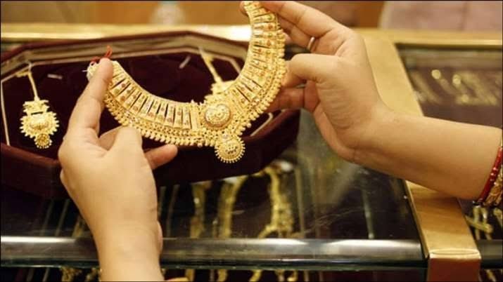عید کے بعد پہلے روز سونے کی قیمت میں بڑی کمی