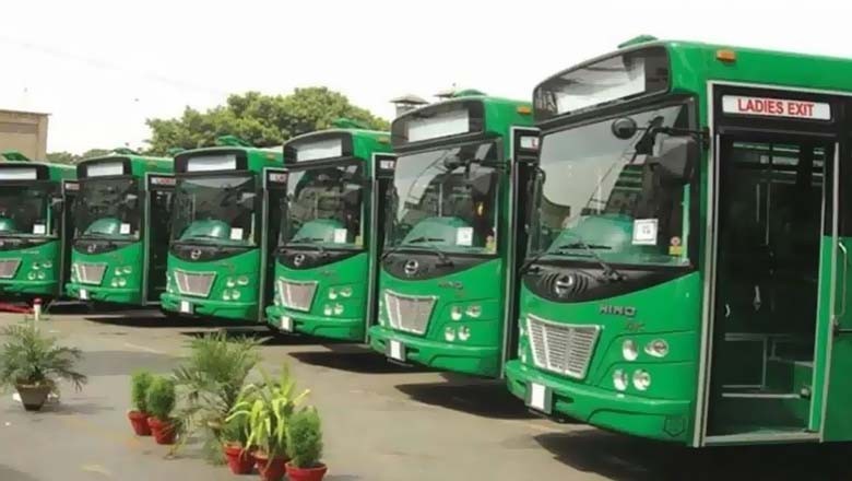 وزیراعظم کا کراچی کے لیے 150 بسیں دینے کا اعلان