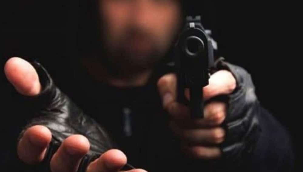 حیدرآباد سے آنے والی بس کے مسافروں کو ڈاکوؤں نے لوٹ لیا