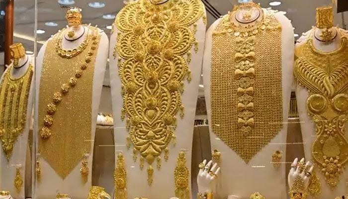 پاکستان میں سونے کی قیمت میں پانچویں روز بڑی کمی