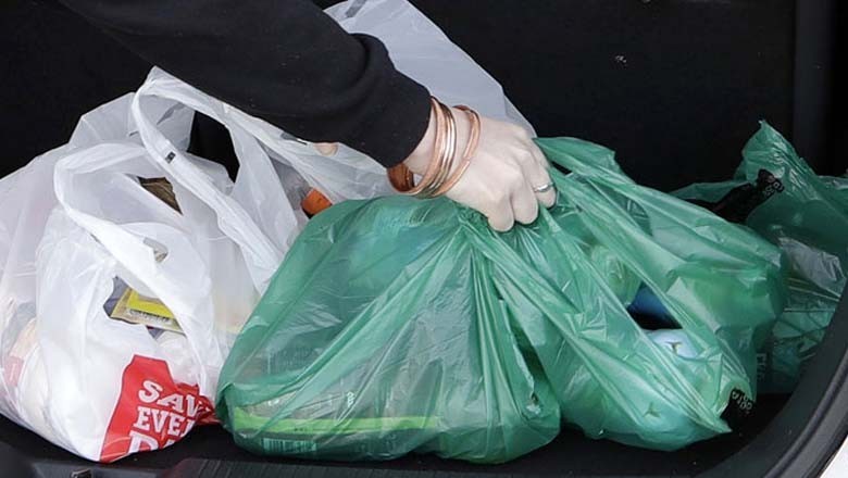 کراچی میں ہر قسم کی پلاسٹک کی تھیلیوں کے استعمال اور فروخت پر پابندی عائد