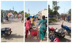 گجرات میں تھانے پر حملہ کرنے والے خواجہ سرا جیل منتقل