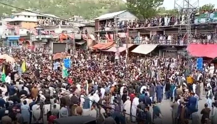 آزاد کشمیر میں حالات کشیدہ، مذاکرات کی ناکامی کے بعد بڑا اعلان