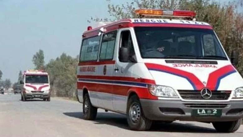 طلبا و طالبات کی گاڑی کھائی میں جاگری، ایک بچی جاں بحق ، متعدد زخمی