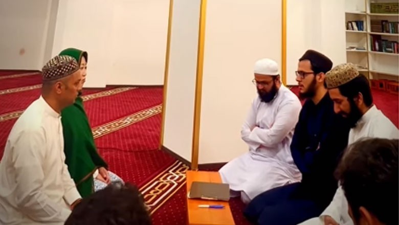 ویڈیو: جاپانی خاتون کلمہ پڑھ کر مسلمان ہوگئیں