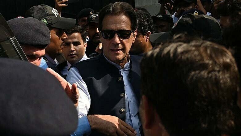 عدالت کا عمران خان و دیگر کیخلاف درج 2 مقدمات میں ملزمان کی حاضری کا حکم