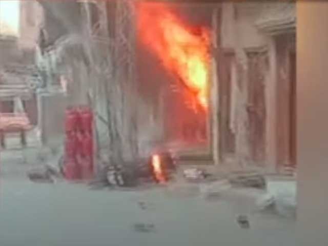 حیدرآباد میں سلینڈر دھماکے میں 4 جاں بحق، 51 زخمی