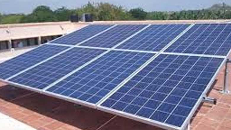 بجٹ 2024-2025 : حکومت کا سولر پینل پر بڑی رعایت دینے کا اعلان