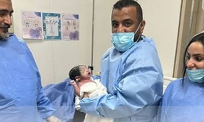 فریضہ حج کی ادائیگی کے دوران بچے کی پیدائش، نام محمد رکھ دیا گیا