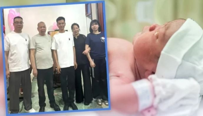 پیدائشی مردہ قرار دیے گئے بچے کی 33 سال بعد والدین سے ملاقات