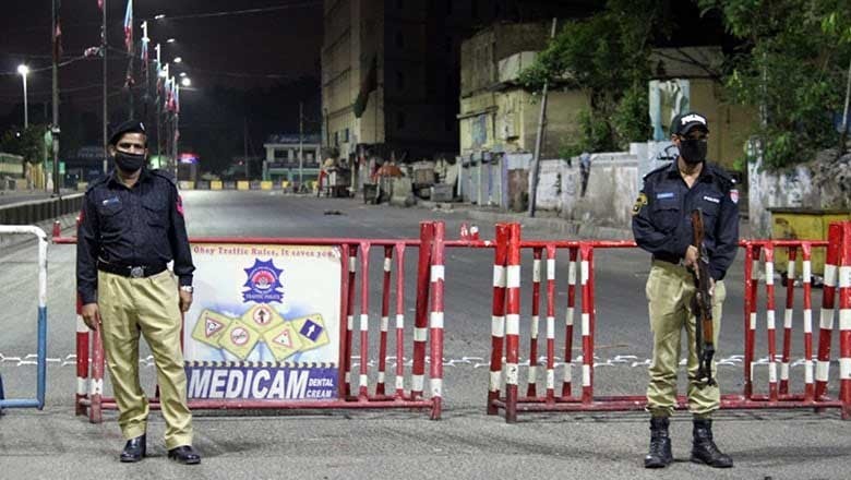 سندھ پولیس کے اہلکاروں پر دوران ڈیوٹی ویڈیوز بنانے پر پابندی عائد