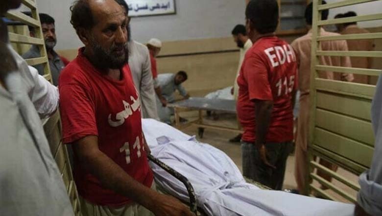کراچی میں قیامت خیز گرمی سے 8 دن میں 968 شہری جان سے گئے