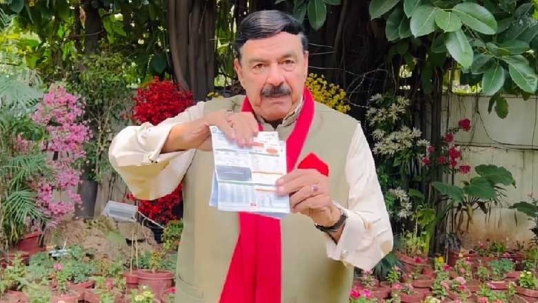 شیخ رشید کو مہنگے گیس اور بجلی کے بل موصول، ملک میں انقلاب کی نوید سنادی