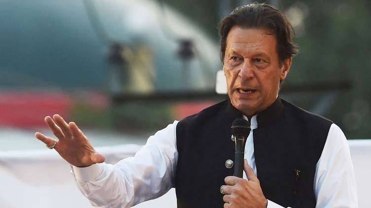 پی ٹی آئی میں کوئی فارورڈ بلاک نہیں، دو گروپس کے اختلافات ہیں، عمران خان