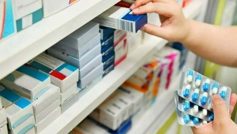 پاکستان میں حکمت اور ہومیوپیتھک علاج کروانے والوں کیلیے بری خبر