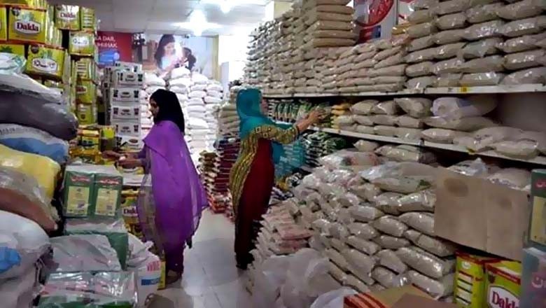 ٹیکسز کی بھرمار، چینی، گھی سمیت اشیائے خورونوش کی قیمتیں مزید بڑھ گئیں