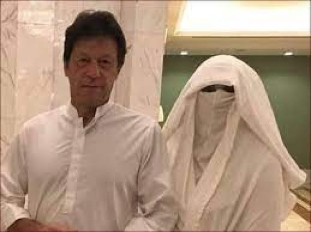 عدت میں نکاح کیس کی سزا کالعدم قرار، عمران خان اور بشری بی بی باعزت بری