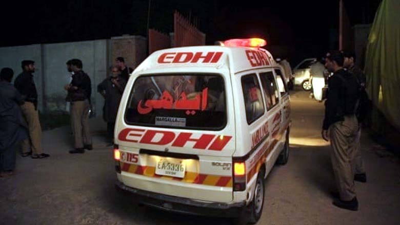کراچی : کچرا کنڈی سے اسکول یونیفارم پہنی لڑکی کی لاش برآمد ، اہم انکشاف