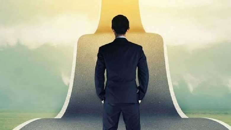 دن میں 14 گھنٹے ڈیوٹی اور ہفتے میں دو چھٹیاں، بل پیش