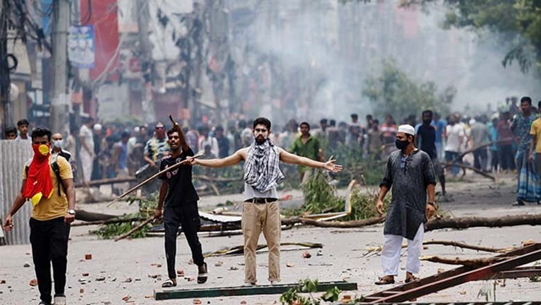 بنگلادیش کے طلبہ کا دوبارہ احتجاج شروع کرنے کا اعلان